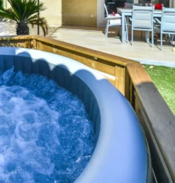 HABILLAGE BOIS POUR SPA 16 HABILLAGE BOIS POUR SPA -Cash Piscines Boutique habillage bois pour spa 3