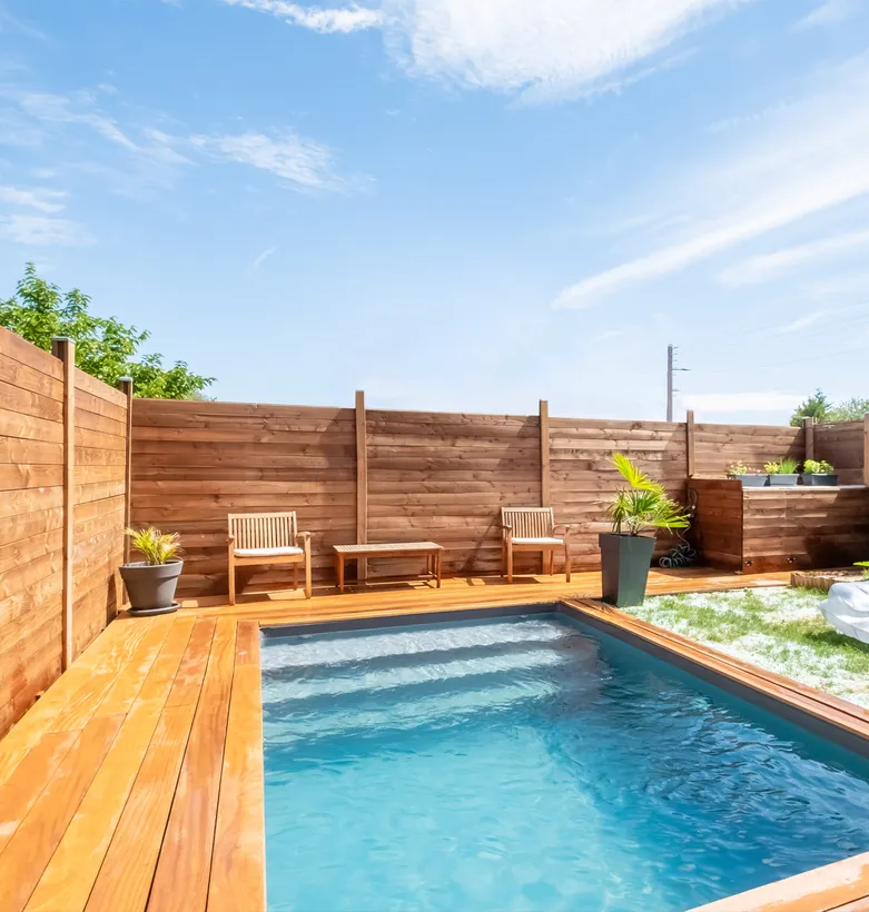 KIT PISCINE ENTERREE CASH BLOC URBAN 6x3 M + ESCALIER 3 KIT PISCINE ENTERREE CASH BLOC URBAN 6x3 M + ESCALIER