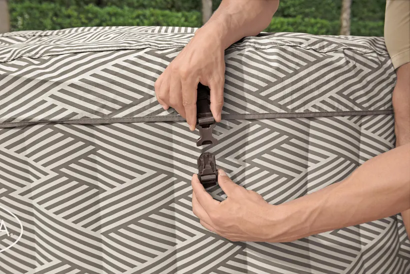 SPA GONFLABLE BESTWAY LAY-Z-SPA MADRID 4 SPA GONFLABLE BESTWAY LAY-Z-SPA MADRID – Image 2