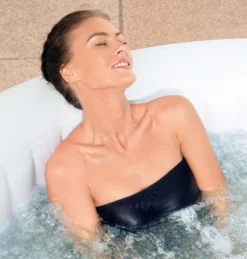 SPA GONFLABLE BESTWAY LAY-Z-SPA MIAMI 4 PLACES 18 SPA GONFLABLE BESTWAY LAY-Z-SPA MIAMI 4 PLACES -Cash Piscines Boutique spa gonflable bestway lay z spa miami 4 places 6