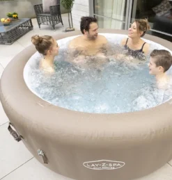 SPA GONFLABLE BESTWAY LAY-Z-SPA PALM SPRINGS AIRJET 4-6 Pers 16 SPA GONFLABLE BESTWAY LAY-Z-SPA PALM SPRINGS AIRJET 4-6 Pers -Cash Piscines Boutique spa gonflable bestway lay z spa palm springs airjet 4 6 pers 6